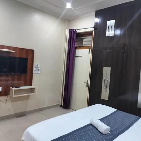 The Five Dimension Apartment Agra  Exterior photo