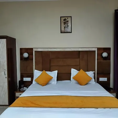 The Five Dimension Apartment Agra  Exterior photo