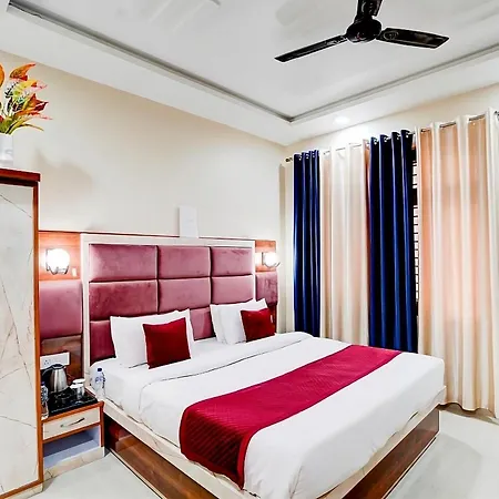 The Five Dimension Apartment Agra  Exterior photo